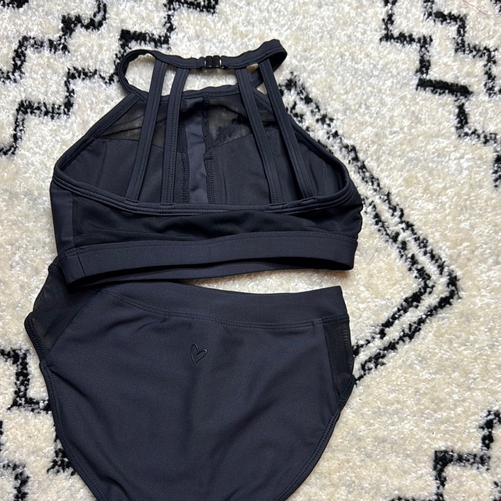 Girl’s Dancewear Set - Picture 3 of 3